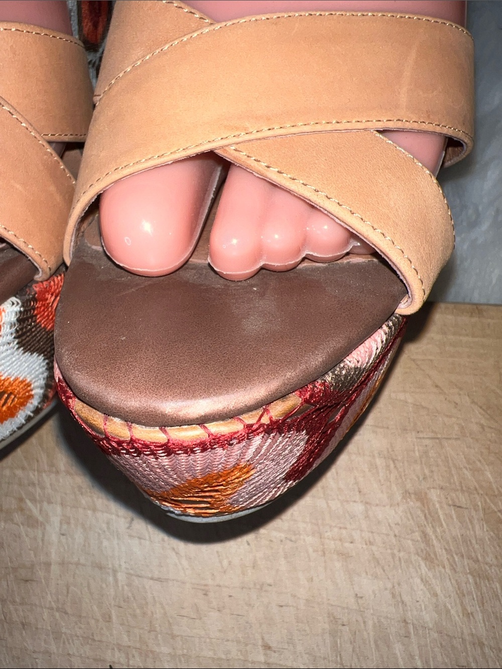 Jeffrey Campbell Bradshaw Platform Wedge Sandals - Picture 8 of 10